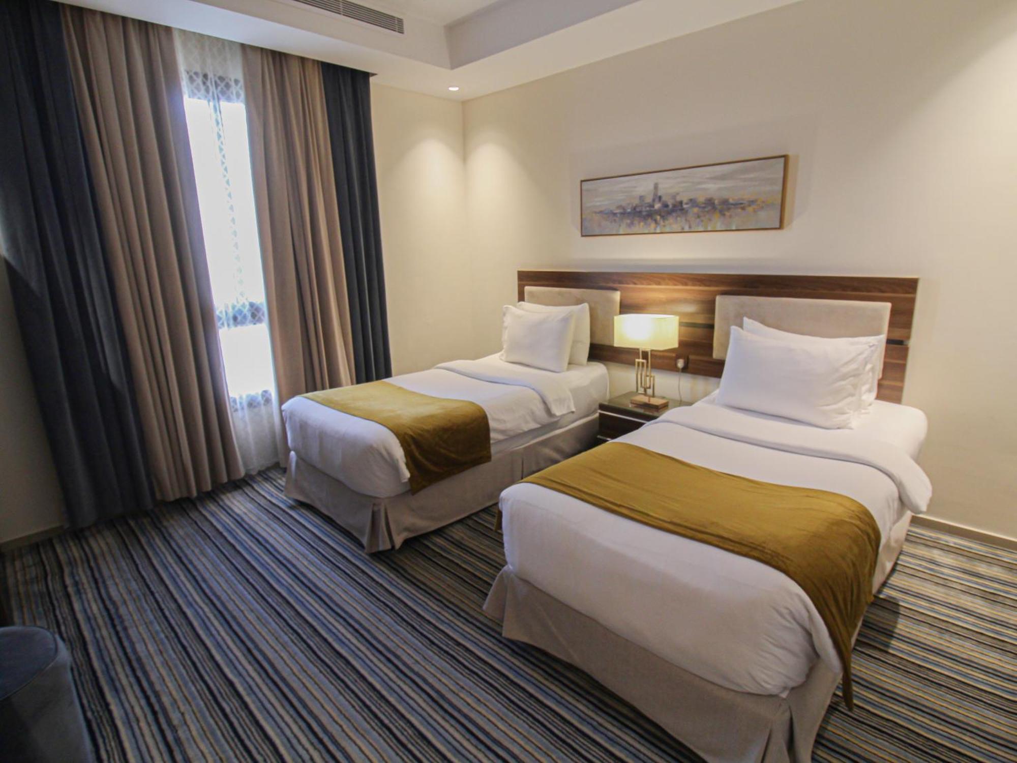 Friesian Hotel Suites Jidda Exteriör bild